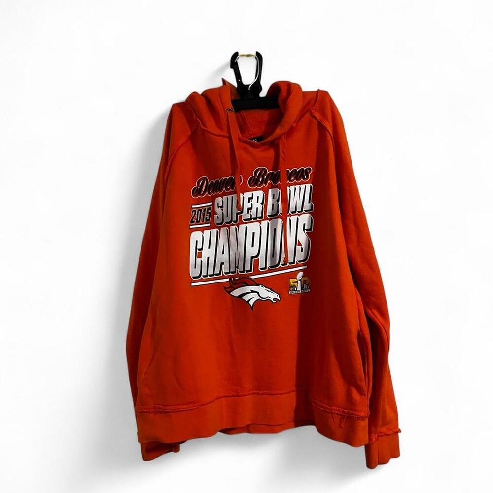 NFL Team Apparel Women's Denver Broncos Super Bowl 50 Champions Hoodie XL